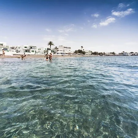 Apartment Luxury Sea Front Iv *